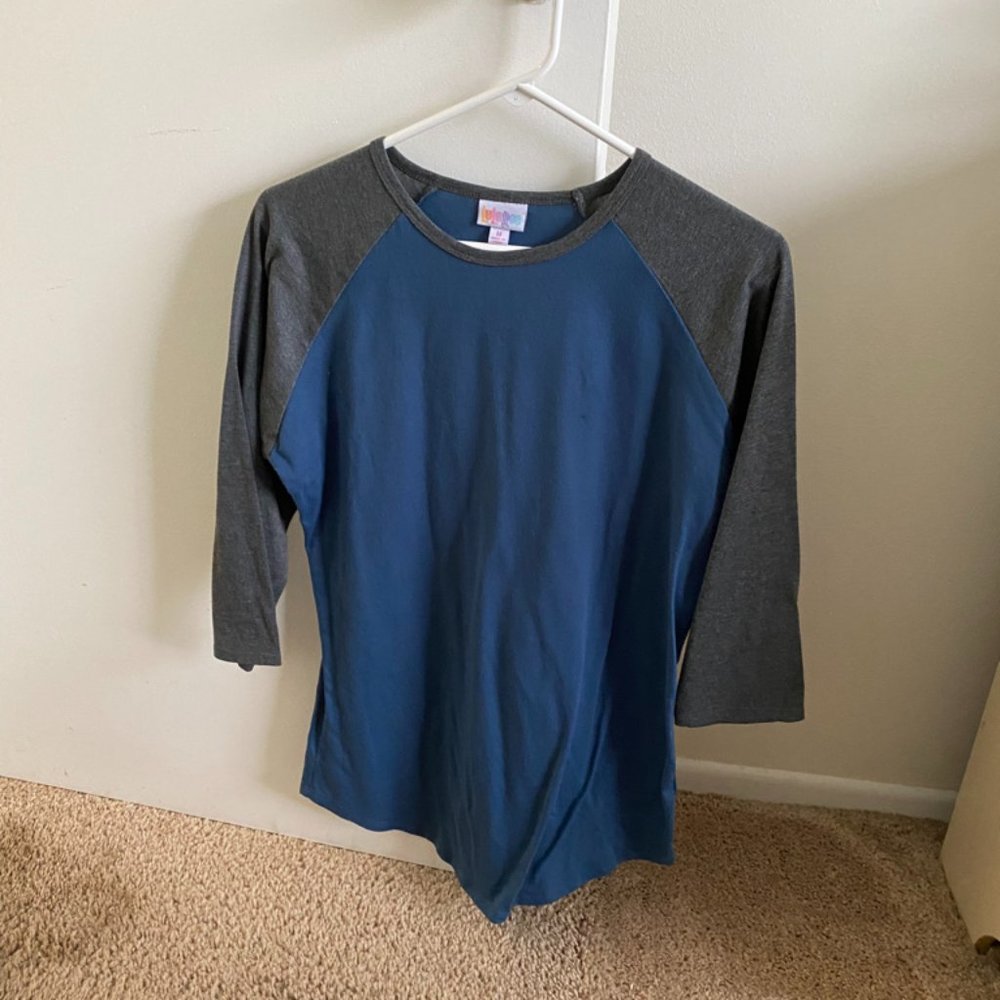 LuLaRoe Long Sleeve (Medium)(Women's)